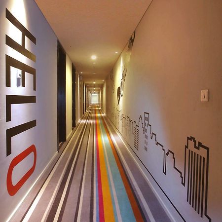 Cabin Hotel Jakarta Exteriér fotografie