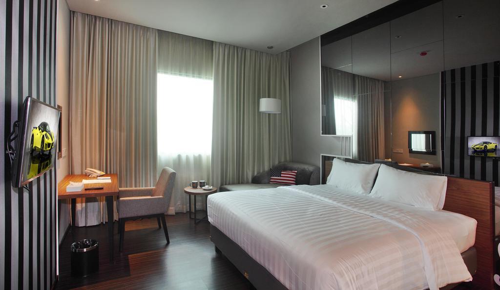 Cabin Hotel Jakarta Pokoj fotografie