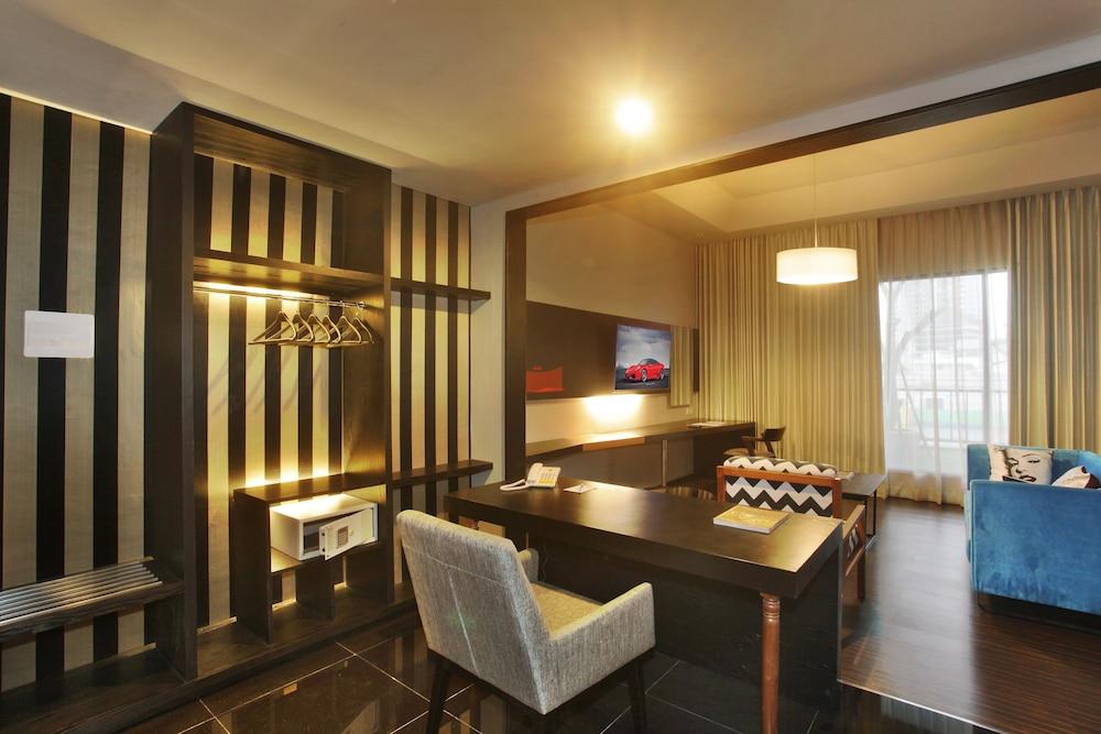 Cabin Hotel Jakarta Exteriér fotografie