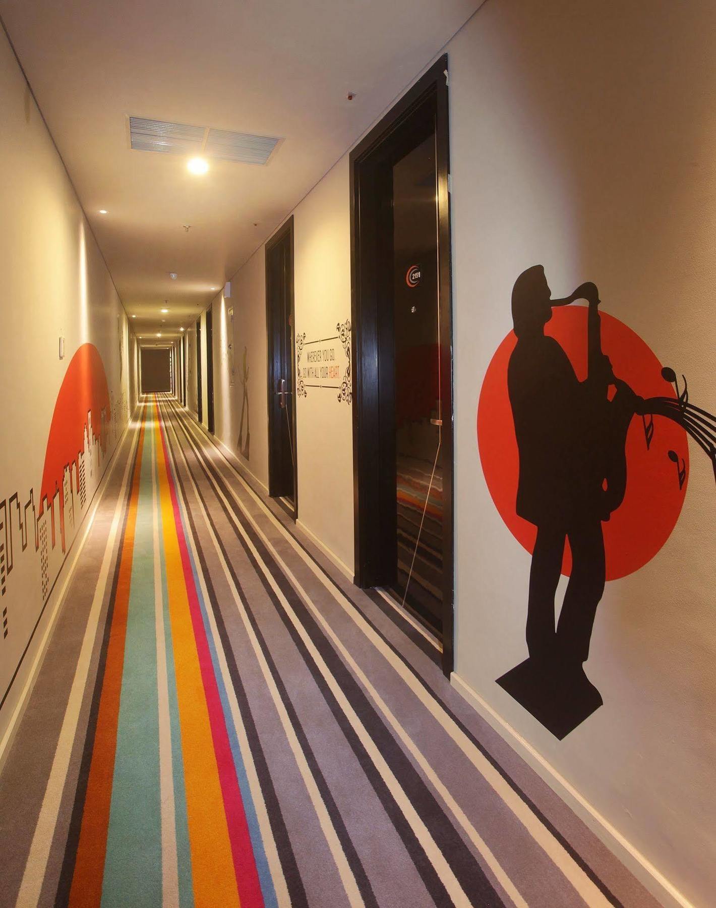 Cabin Hotel Jakarta Exteriér fotografie